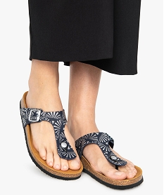 sandales femme a bride entre-doigts en t et motifs pailletes bleu sandales plates et nu-pieds9407901_1