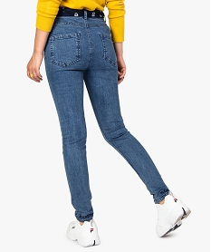jean femme coupe slim avec inscription brodee en bas de jambe bleu pantalons jeans et leggings9478301_3