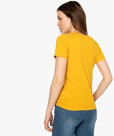tee-shirt femme a manches courtes avec epaules en dentelle jauneA012601_3