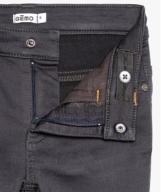 pantalon garcon 5 poches en toile epaisse avec imprimes grisA099501_2