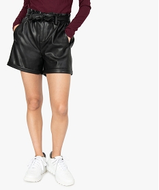 GEMO Short femme avec revers cousus et ceinture à nouer Noir