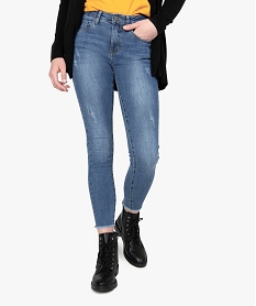 GEMO Jean femme coupe skinny avec marques dusure Gris