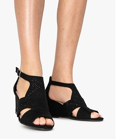 GEMO Sandales femme à talon compensé et dessus ajouré noir standard