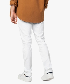 jean homme blanc straight avec du coton bio blanc jeansA417001_3