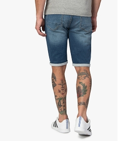 bermuda homme en denim avec taille ajustable par cordon gris shorts en jeanA418001_3