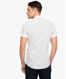 chemise homme a manches courtes a petits motifs blanc chemise manches courtesA426201_3