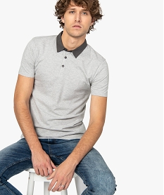 GEMO Polo homme à fines rayures et col chemise uni Imprimé