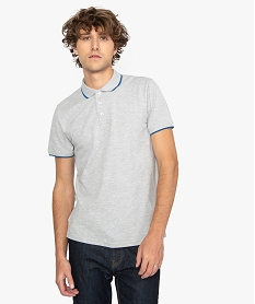 GEMO Polo homme aux finitions contrastantes en coton bio Gris