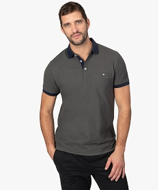 polo homme en coton pique avec finitions contrastantes grisA435201_1