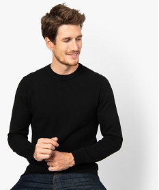 pull homme uni en maille fantaisie sur le buste noirA438401_1