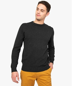 pull homme uni en maille fine avec col rond grisA438701_1