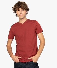 GEMO Tee-shirt homme uni à col V en coton bio Rouge