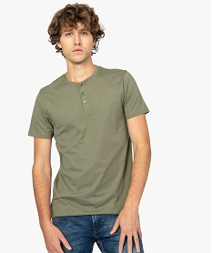 GEMO Tee-shirt homme col tunisien 100% coton biologique kaki standard