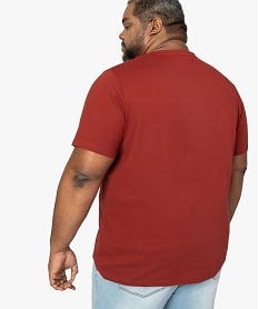 tee-shirt homme col v contenant du coton bio rougeA440701_3