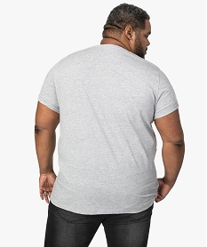 tee-shirt homme ave motif wasabi sur lavant grisA442101_3