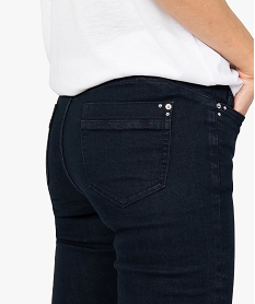 jean femme coupe slim contenant du polyester recycle bleu pantalons jeans et leggingsA455501_2