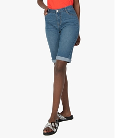 bermuda femme en jean avec revers cousus gris shortsA459401_1