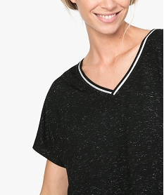 tee-shirt femme ample a paillettes col v et bas elastique noirA500901_2
