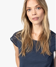 tee-shirt femme a manches dentelle contenant du coton bio bleuA501501_2