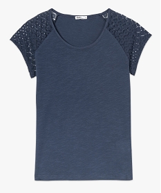 tee-shirt femme a manches dentelle contenant du coton bio bleuA501501_4
