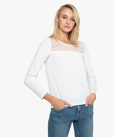 GEMO Tee-shirt femme décolleté dentelle et effet dos-nu blanc chine