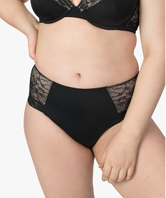 GEMO Culotte femme gainante en dentelle et microfibre kaki vif