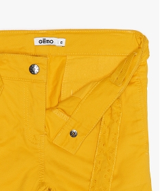 pantalon fille en toile avec ceinture en broderie anglaise jauneA701901_3