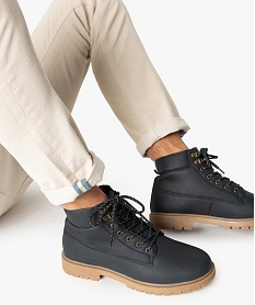 GEMO Boots homme à semelle crantée et lacets - Les Supaires à semelle contrastante et lacets bicolores Bleu