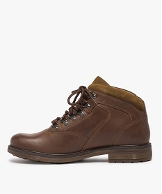 boots homme avec dessus cuir lisse et lacets montagne brun bottes et bootsA909501_3