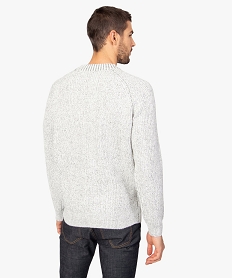 pull homme a col rond contenant du polyester recycle beigeA982501_3