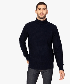 pull homme a col roule contenant du polyester recycle bleuA982801_1