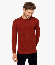 GEMO Pull homme en maille fantaisie effet rayé Brun