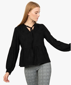 PULL BLEU FONCE BLOUSE NOIR