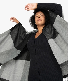 GEMO Poncho femme à larges carreaux avec finitions franges. Gris