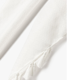 foulard femme uni en maille texturee et finitions pompons blanc standard autres accessoiresB090501_2