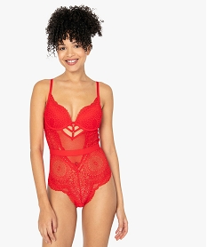 body femme en dentelle avec armatures rougeB115601_1