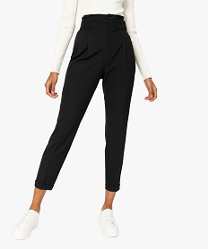 GEMO Pantalon femme avec pinces et ceinture à grosse boucle noir vif