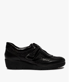 GEMO Mocassins femme confort à bride scratch et détails vernis noir standard