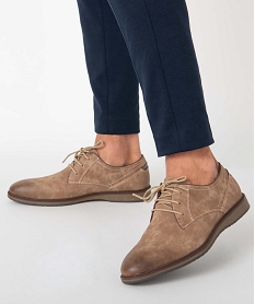 GEMO Derbies homme unis en suédine avec effet vieilli beige standard