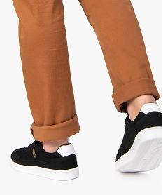 GEMO Baskets homme suédées à lacets style skateshoes noir vif
