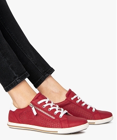 GEMO Tennis femme à tige perforée fermeture zip et lacets rouge standard