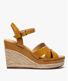 GEMO Sandales femme vernies à talon compensé imitation serpent jaune standard
