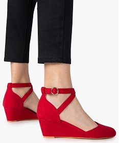 CHAUSSURE PLAT NOIR SANS GENRE ROUGE