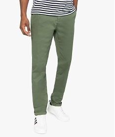 GEMO Pantalon homme chino coupe slim Vert