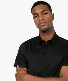 chemise homme en coton stretch coupe slim noirB485001_2
