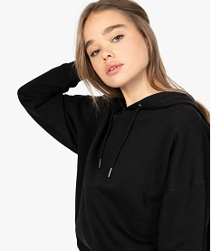 sweat femme coupe ample et courte avec capuche noirB506501_1