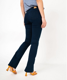 TEE-SHIRT BLANC PANTALON BLUE BACK