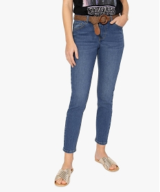 GEMO Jean femme coupe slim avec ceinture tressée Gris