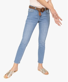 GEMO Jean femme coupe slim avec ceinture tressée Gris