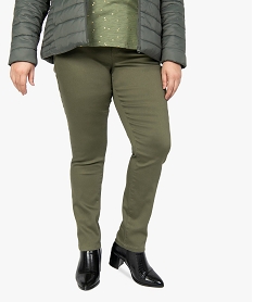 GEMO Pantalon femme grande taille coupe slim en toile extensible Vert